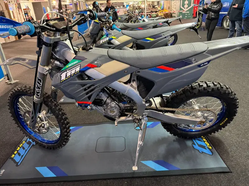 Tm Moto EN 125 ES Fi 2T (2026) (2)