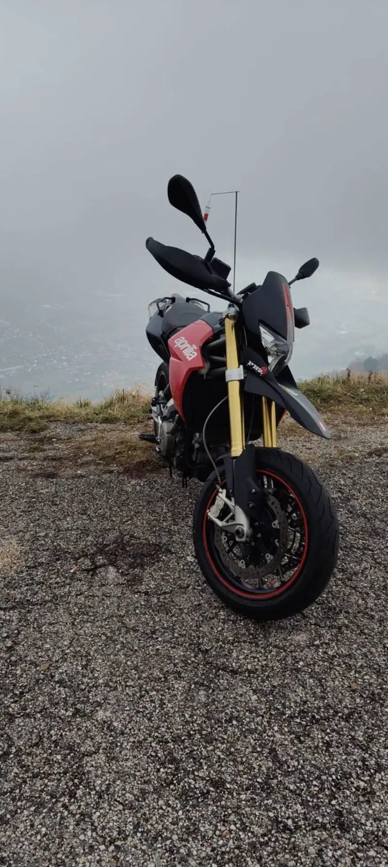 Aprilia Dorsoduro 750 (2009 - 14) (15)