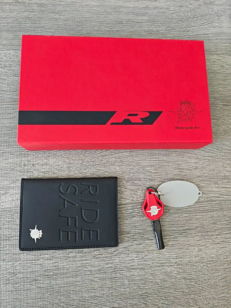 MV Agusta Turismo Veloce 800 R (2023 - 26) (15)