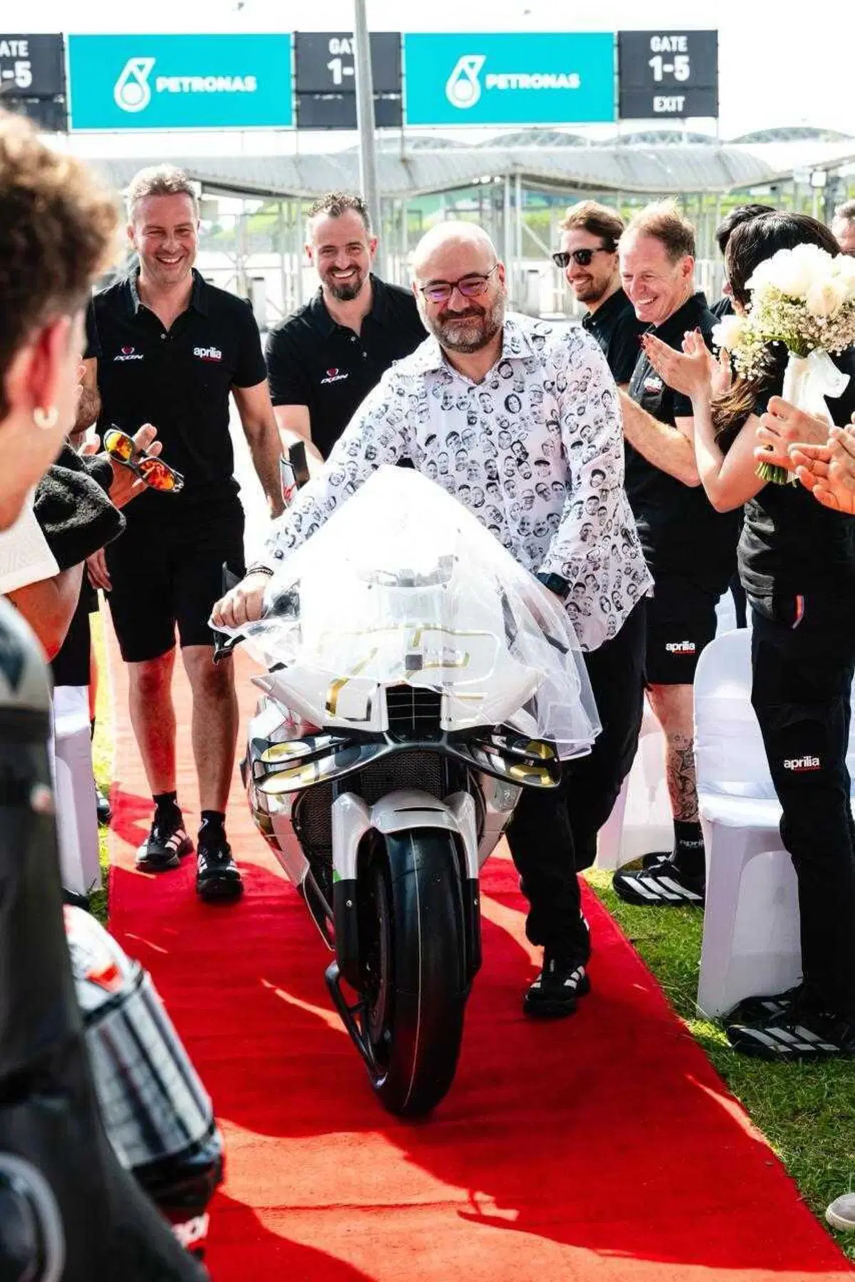 Bezzecchi rinnovo contratto con Aprilia fino al 2028 (7)