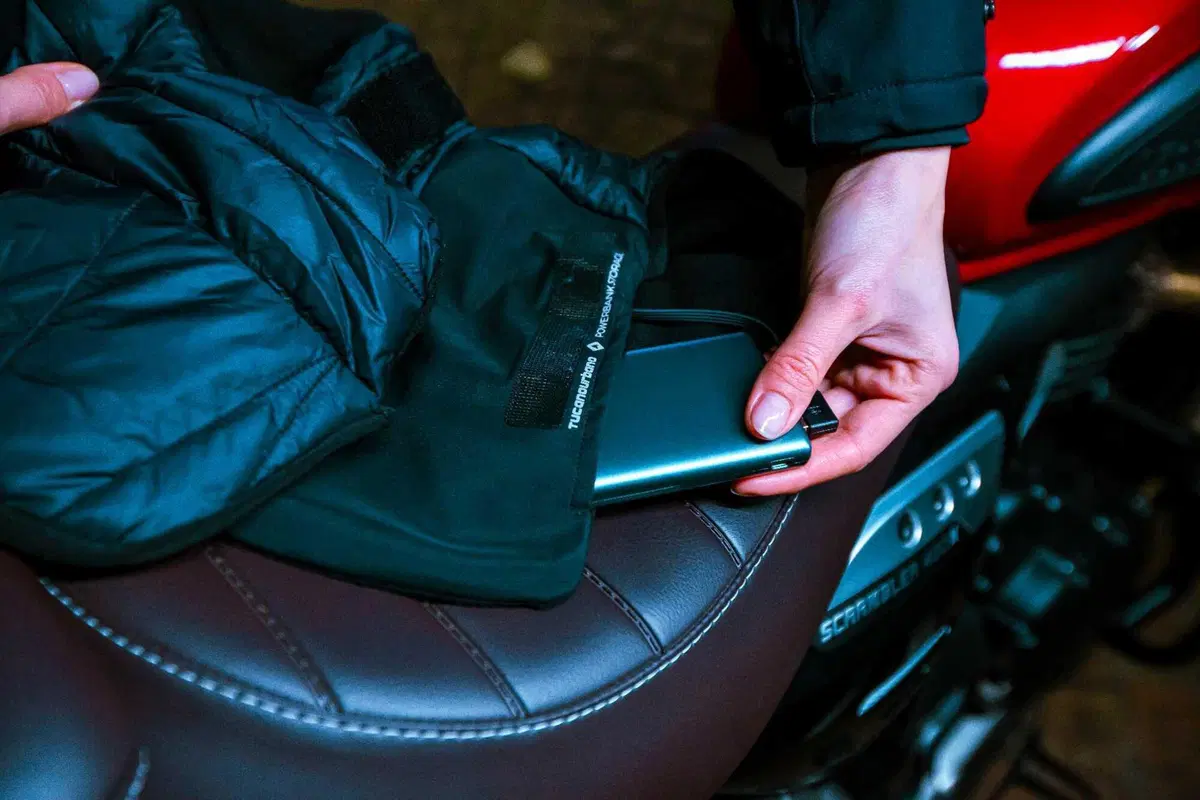 Tucano Urbano WarmPower: la tecnologia riscaldante attiva per affrontare l’inverno su due ruote (13)