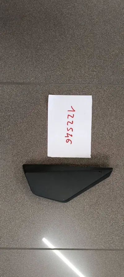COVER DESTRA PARAFANGO ANTERIROE SYM ADX 300