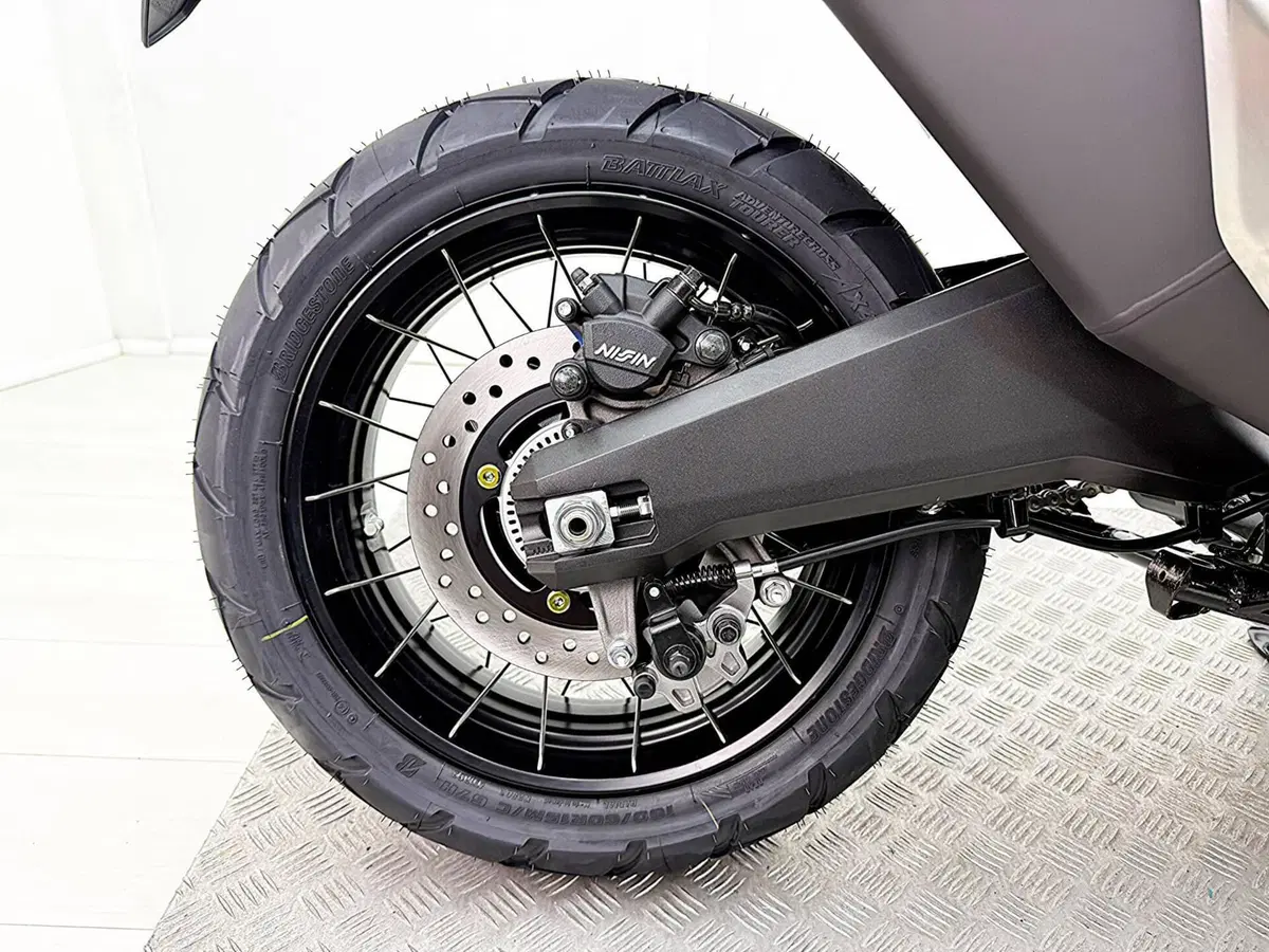 Honda X-ADV 750 (2025 - 26) (6)