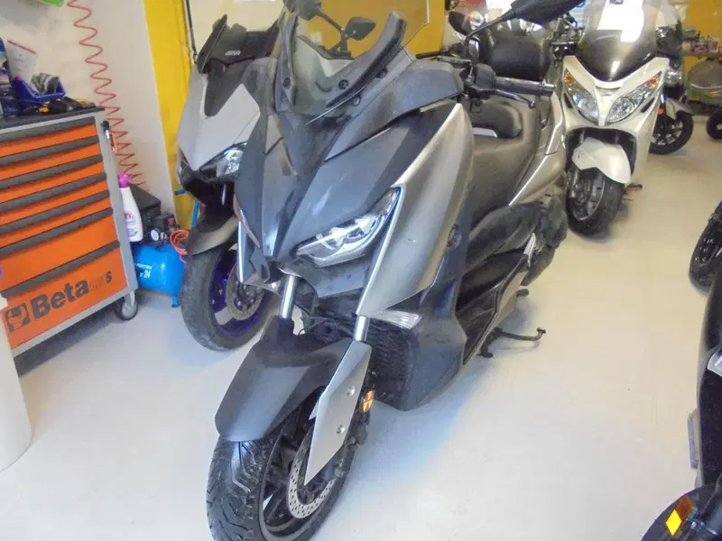 Yamaha X-Max 400 ABS (2017 - 20) (7)