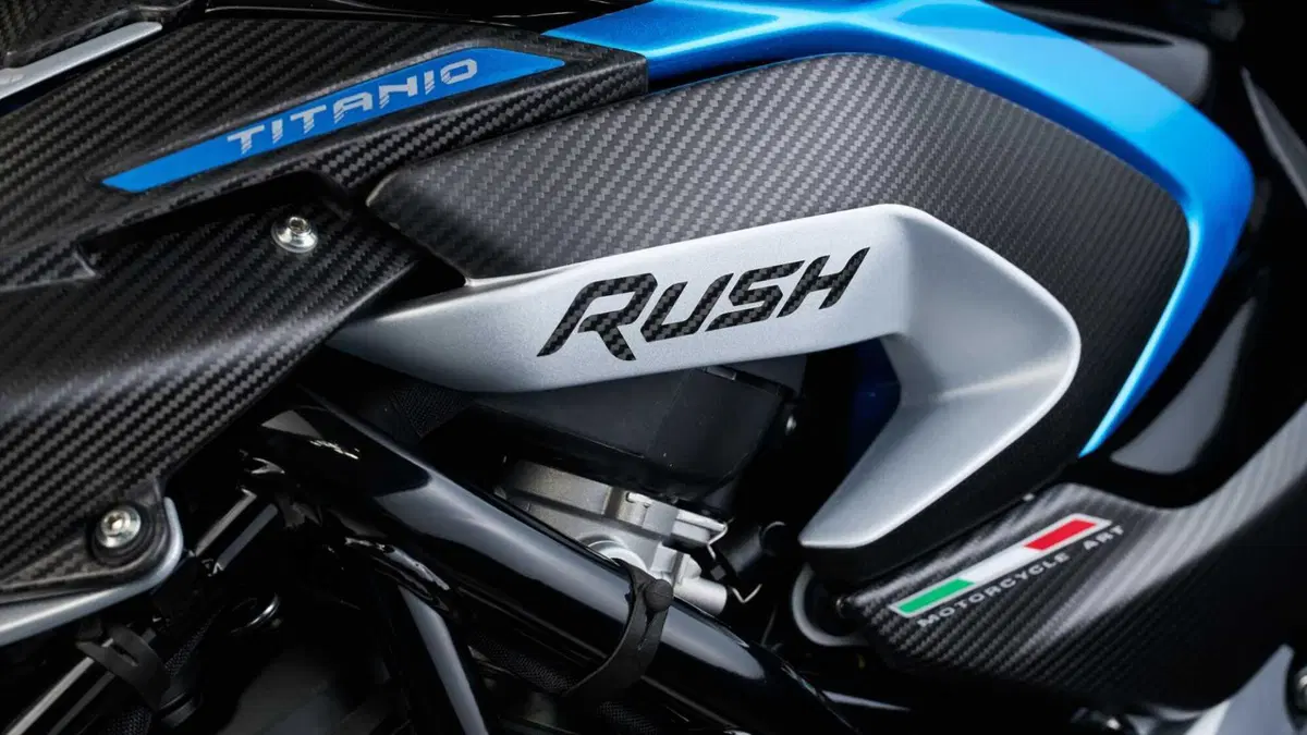 MV Agusta Rush 1000 Rush 1000 Titanio (2026) (7)