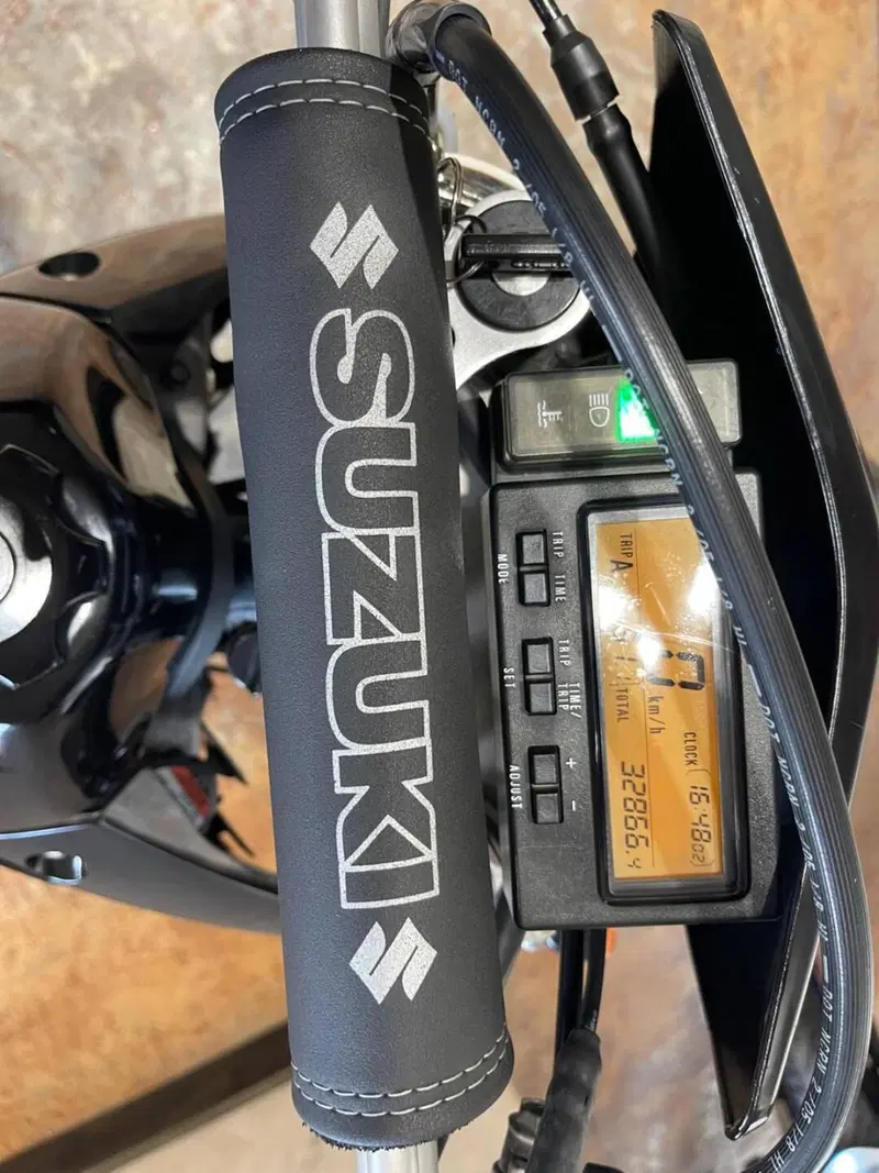 Suzuki DR-Z 400 S (2000 - 06) (17)