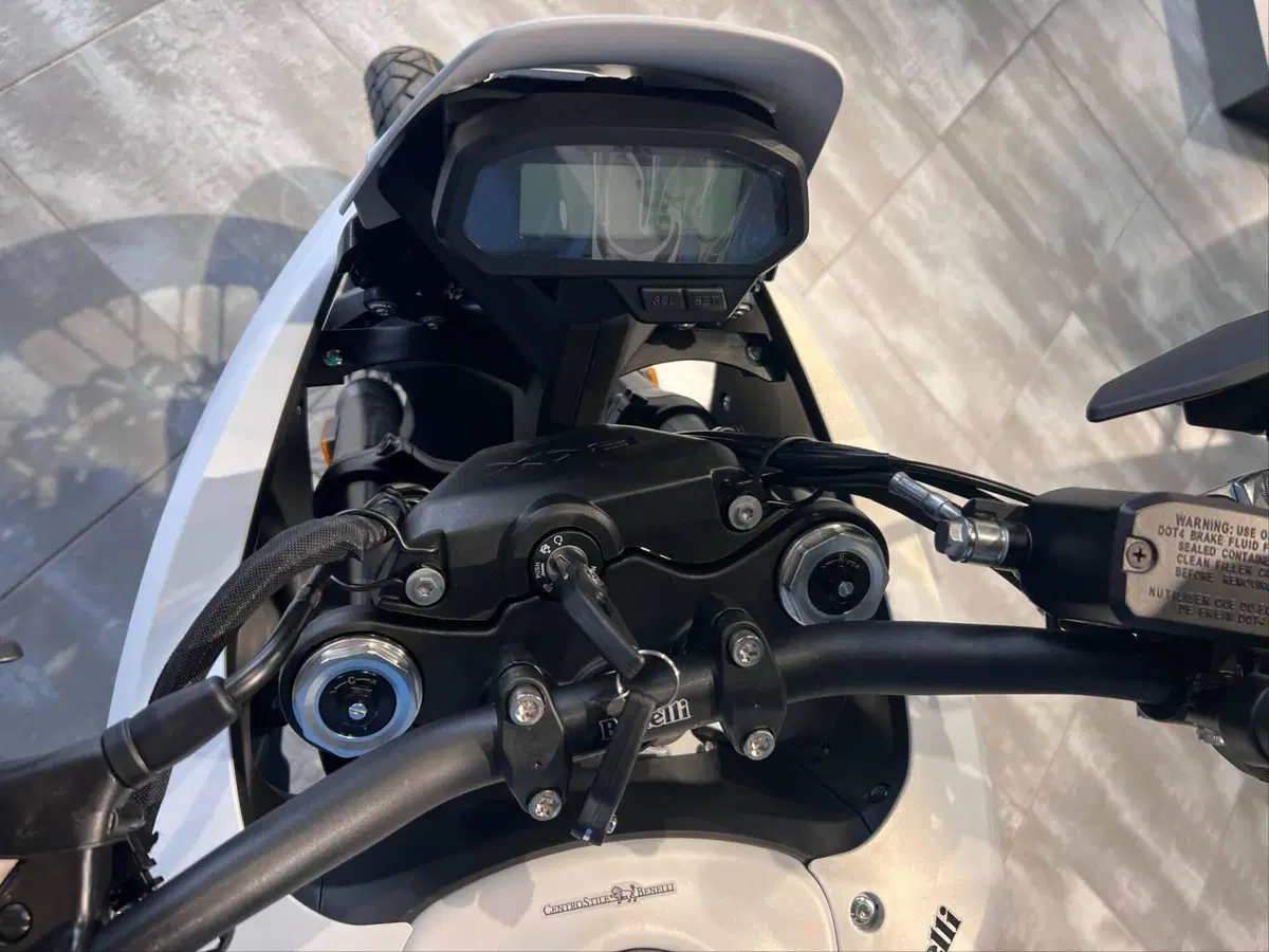 Benelli BKX 125 (2026) (14)