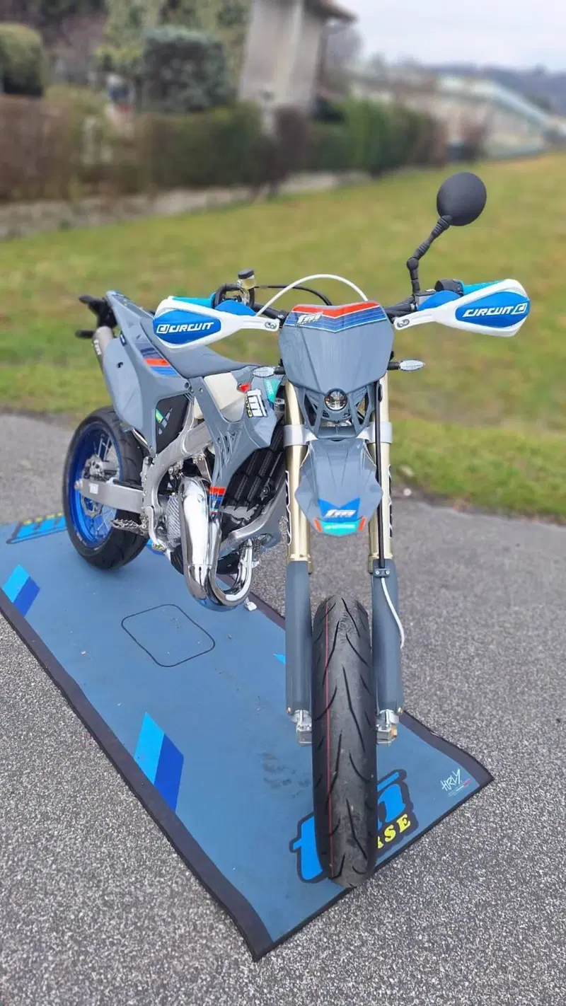 Tm Moto SMR 125 ES Fi 2T (2026) (3)