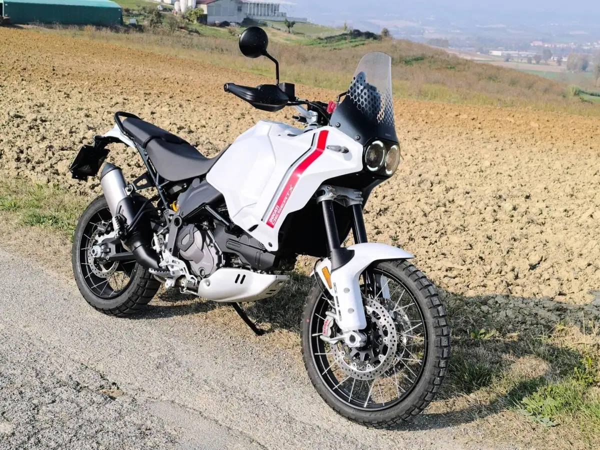 Ducati DesertX (2022 - 25) (4)