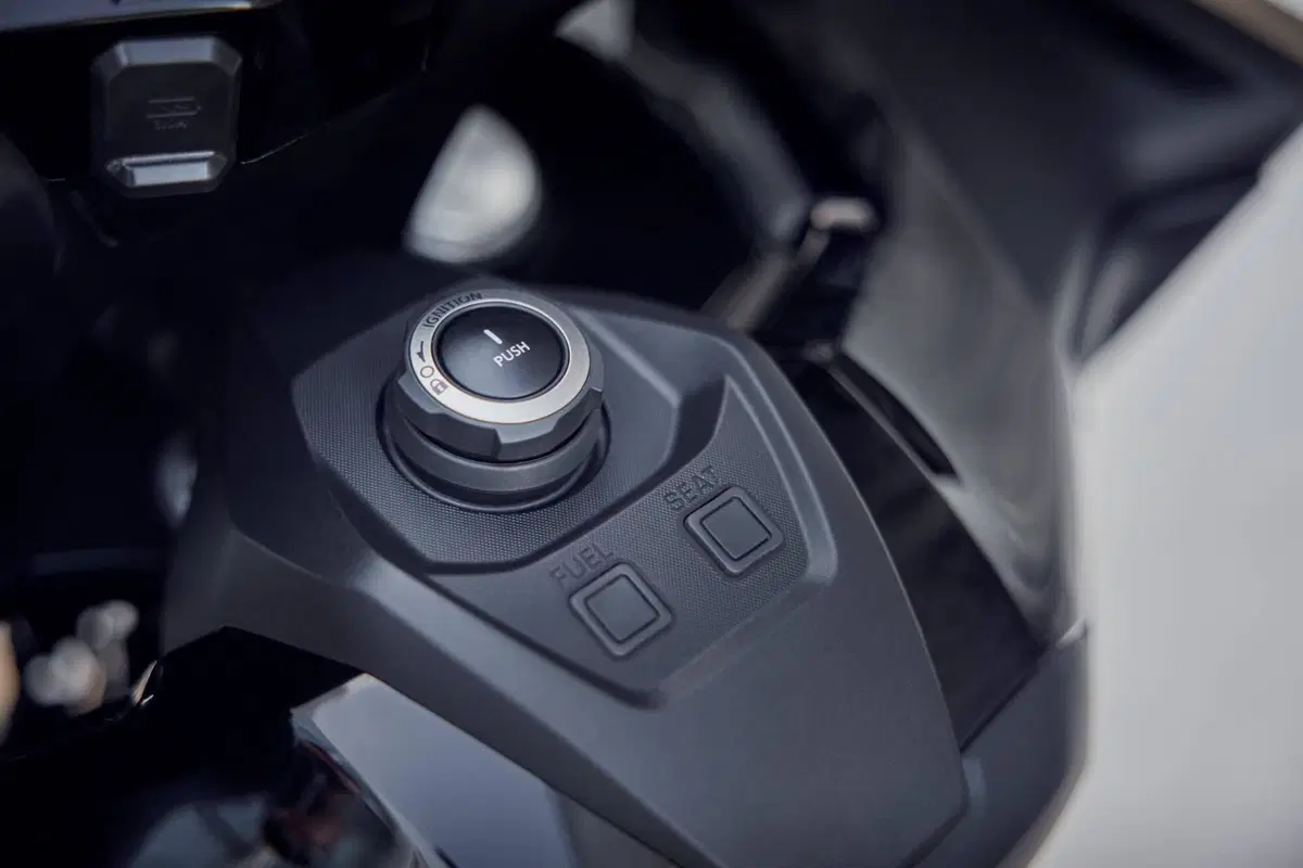 Honda Forza 750 (2025 - 26) (4)