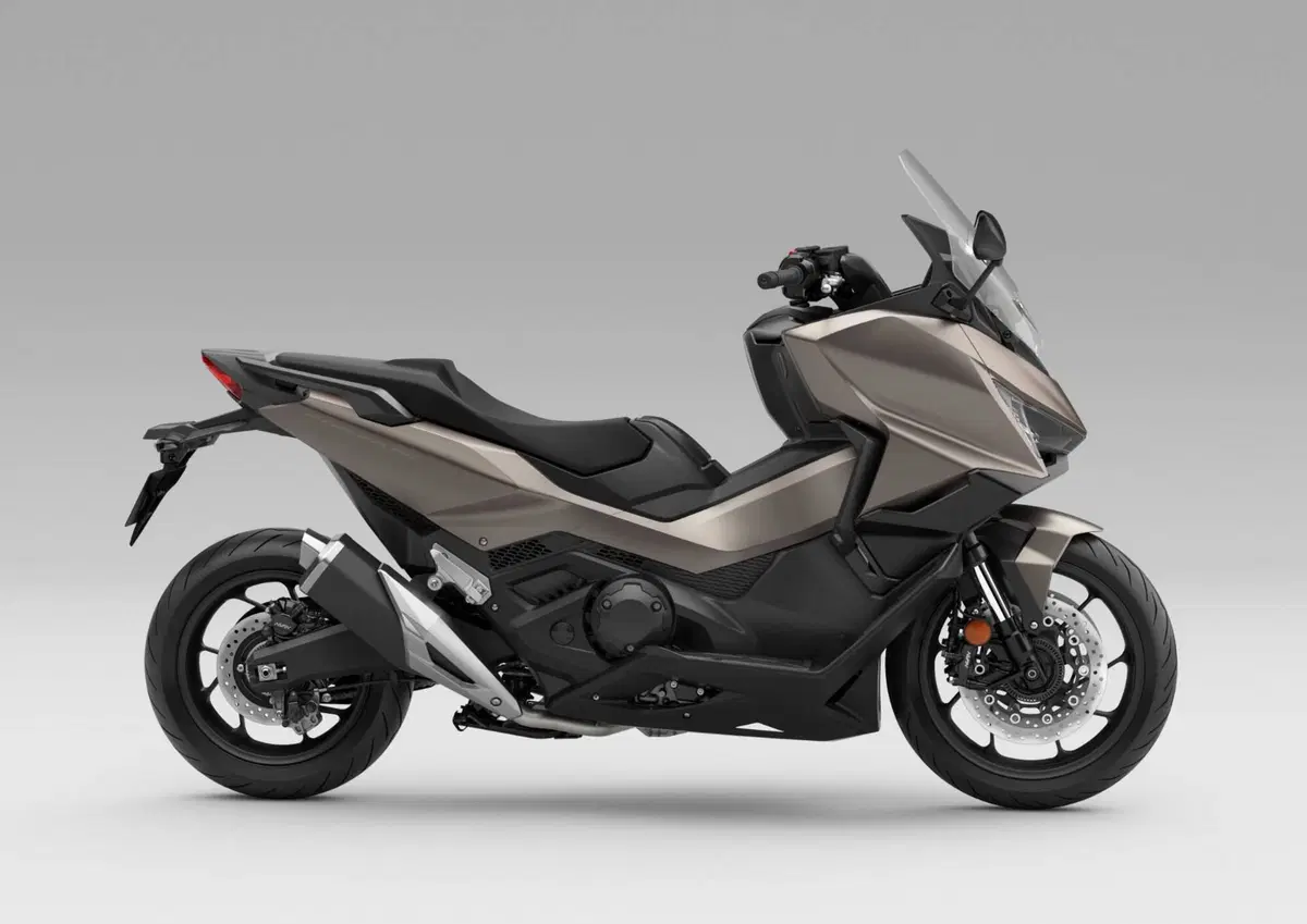 Honda Forza 750 (2025 - 26) (6)