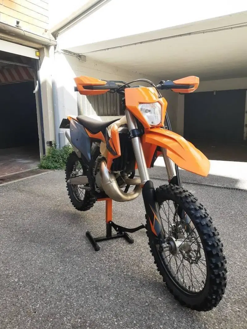 KTM 150 EXC TPI (2021)