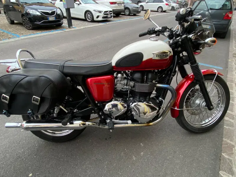 Triumph Bonneville T100 (2008 - 16)