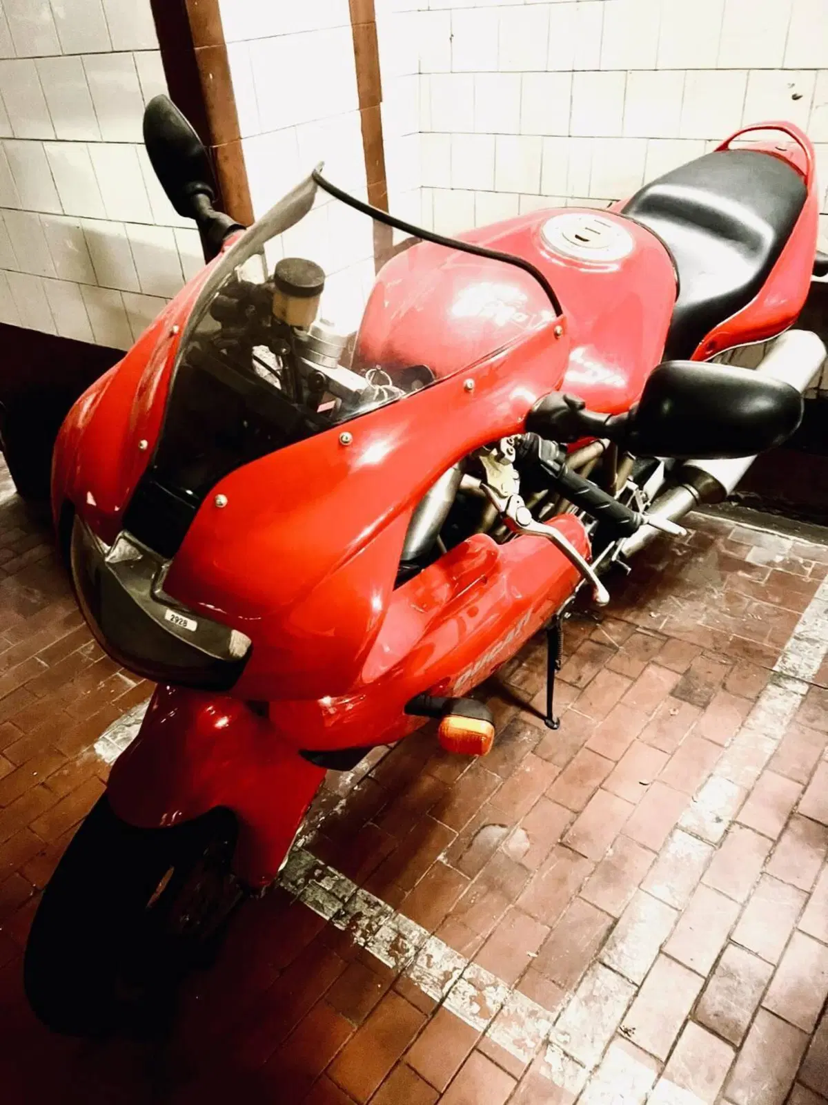 Ducati SuperSport 750 HF I.E.(1999 - 02) (2)