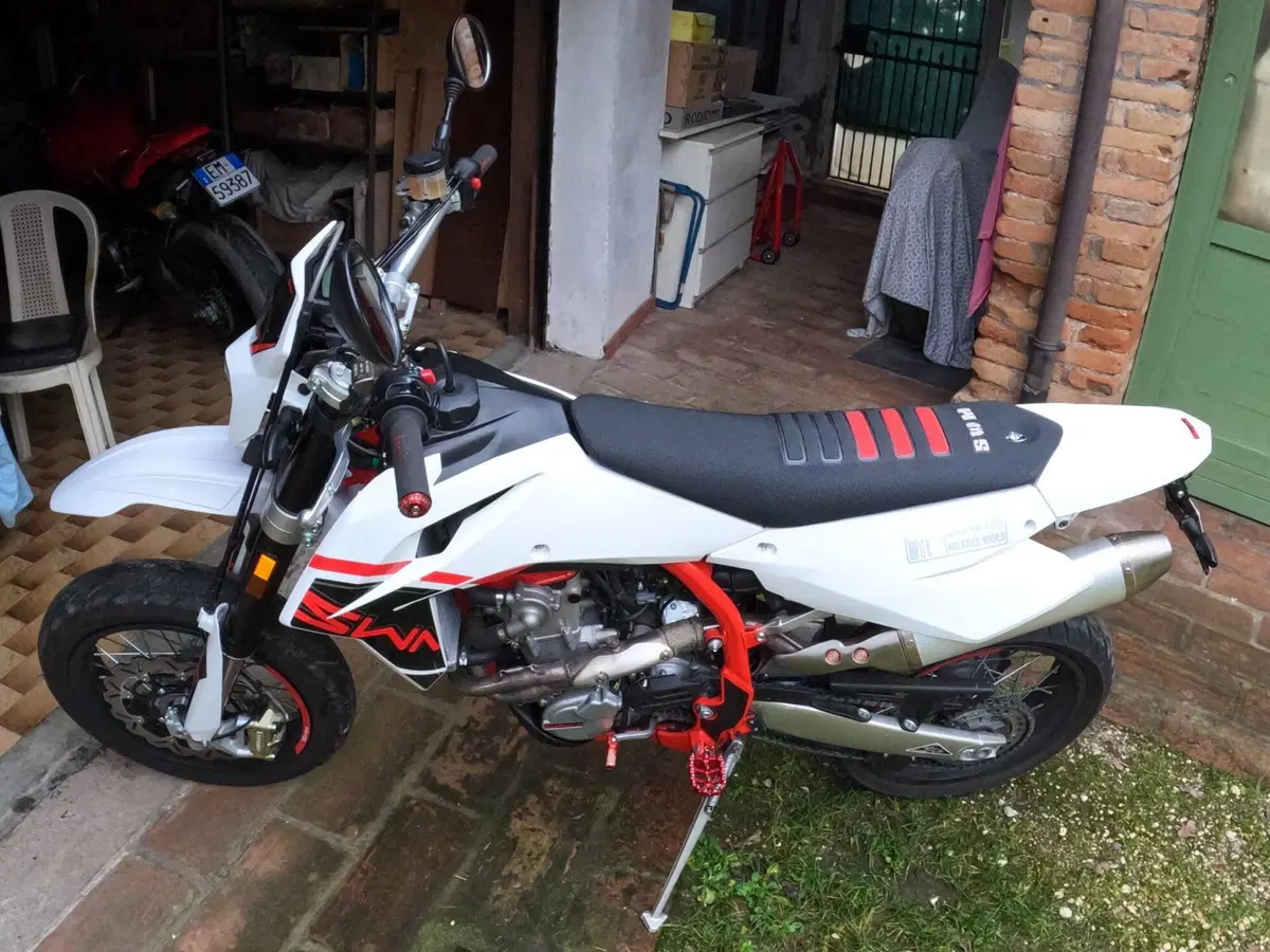 Swm SM 500 R (2021 - 24) (3)