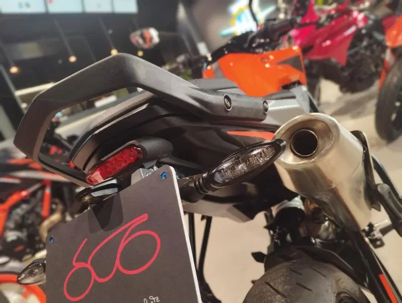 KTM 790 Duke L (2023 - 24) (5)
