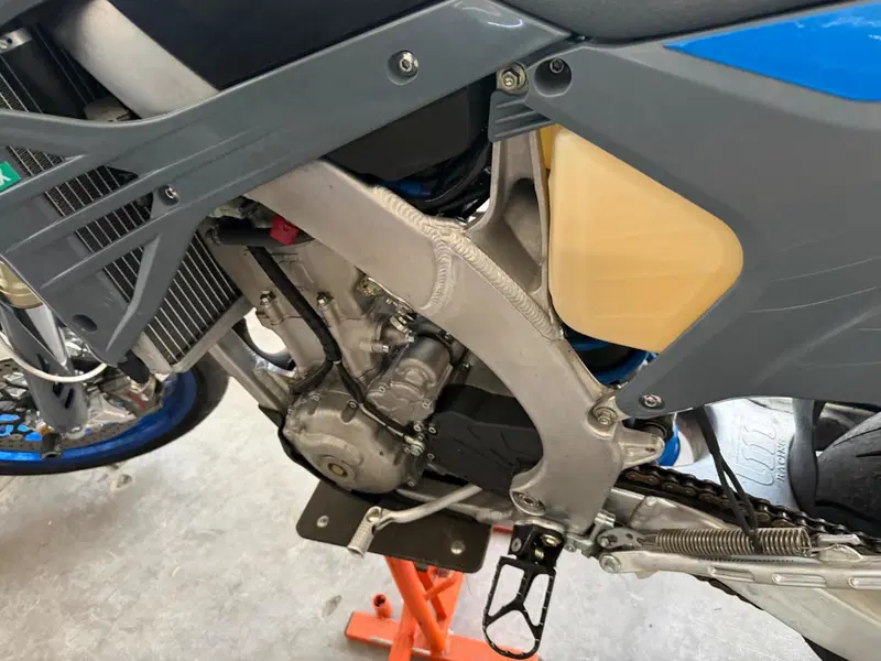 Tm Moto SMR 450 ES Fi 4T (2025) (6)