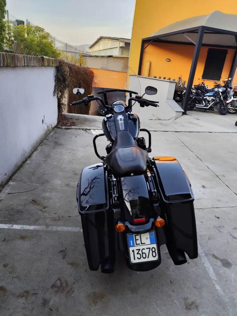 Harley-Davidson 107 Road King Special (2017 - 18) - FLHRXS (4)