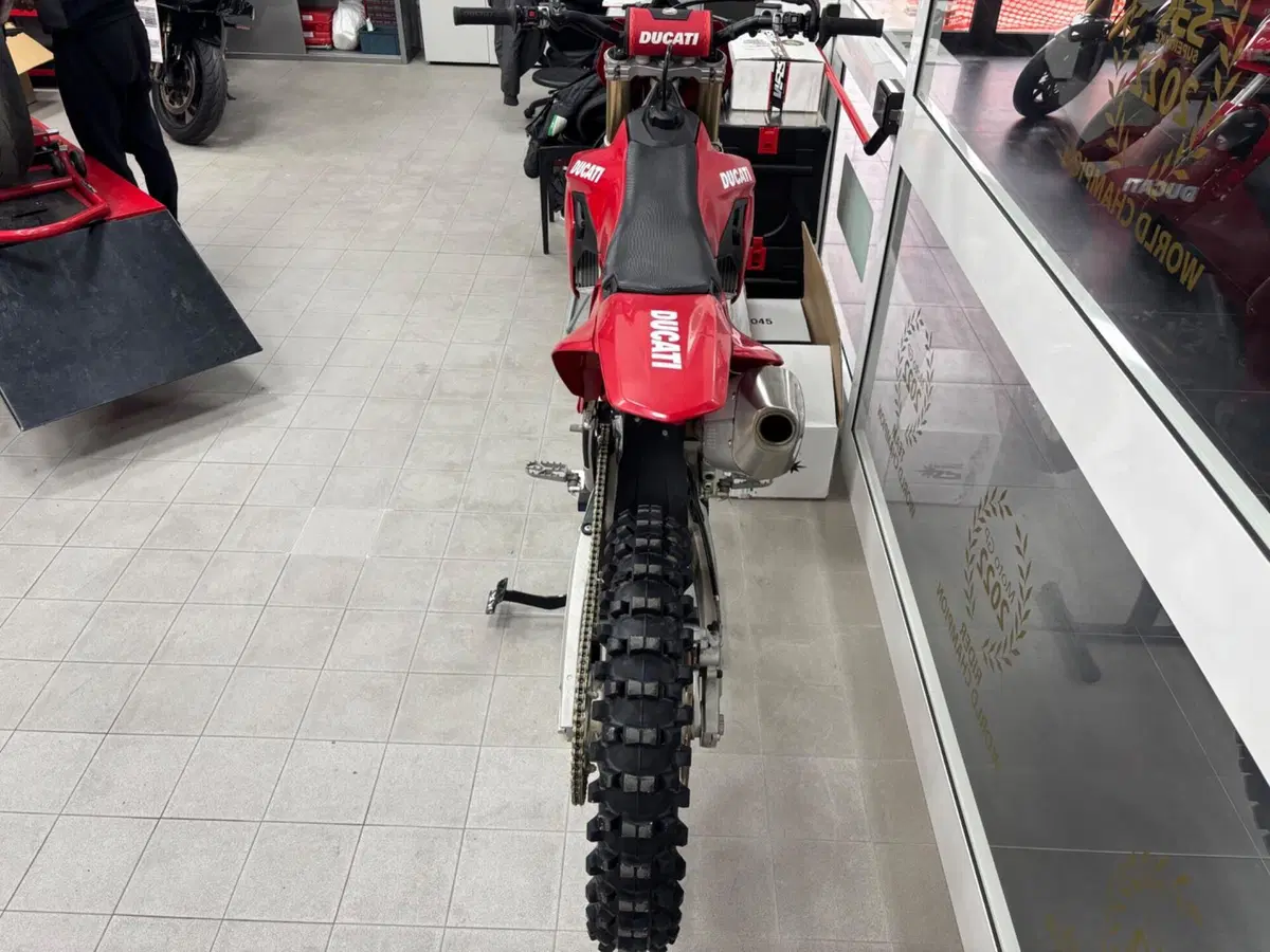 Ducati Desmo450 MX (2026) (5)
