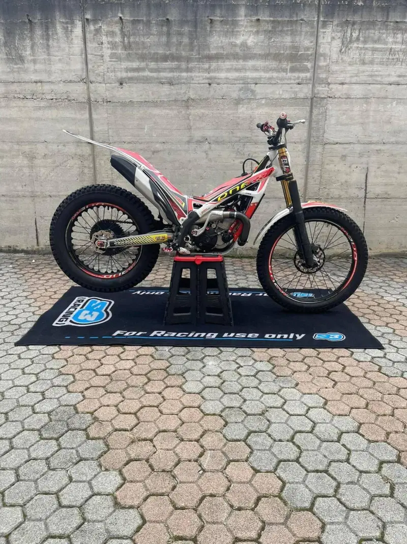 TRS Motorcycles One 125 RR (2023 - 24) (11)