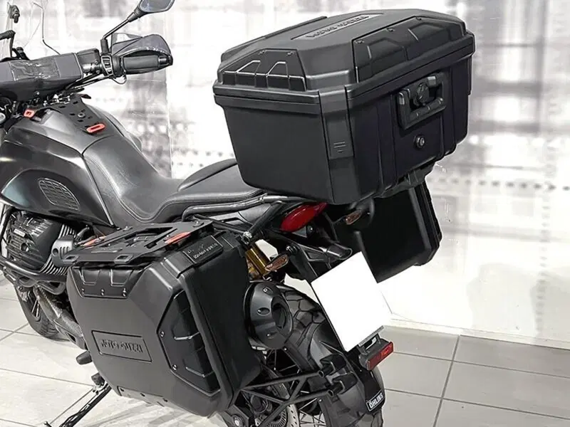 Moto Guzzi V85 TT (2021 - 23) (5)