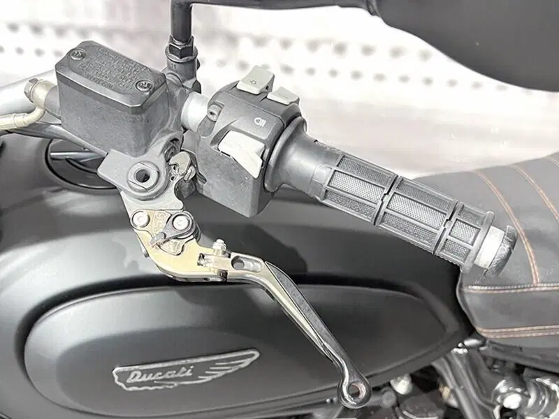 Ducati Scrambler 800 Icon (2017 - 20) (4)