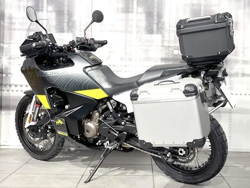 Husqvarna Norden 901 (2022 - 26) (2)