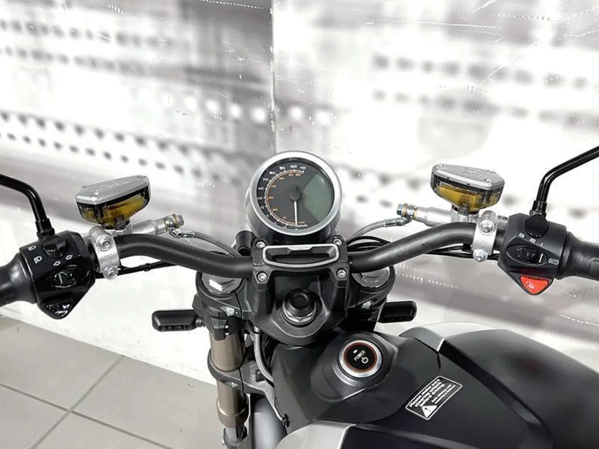 Super Soco TC L1 (2019 - 23) (5)