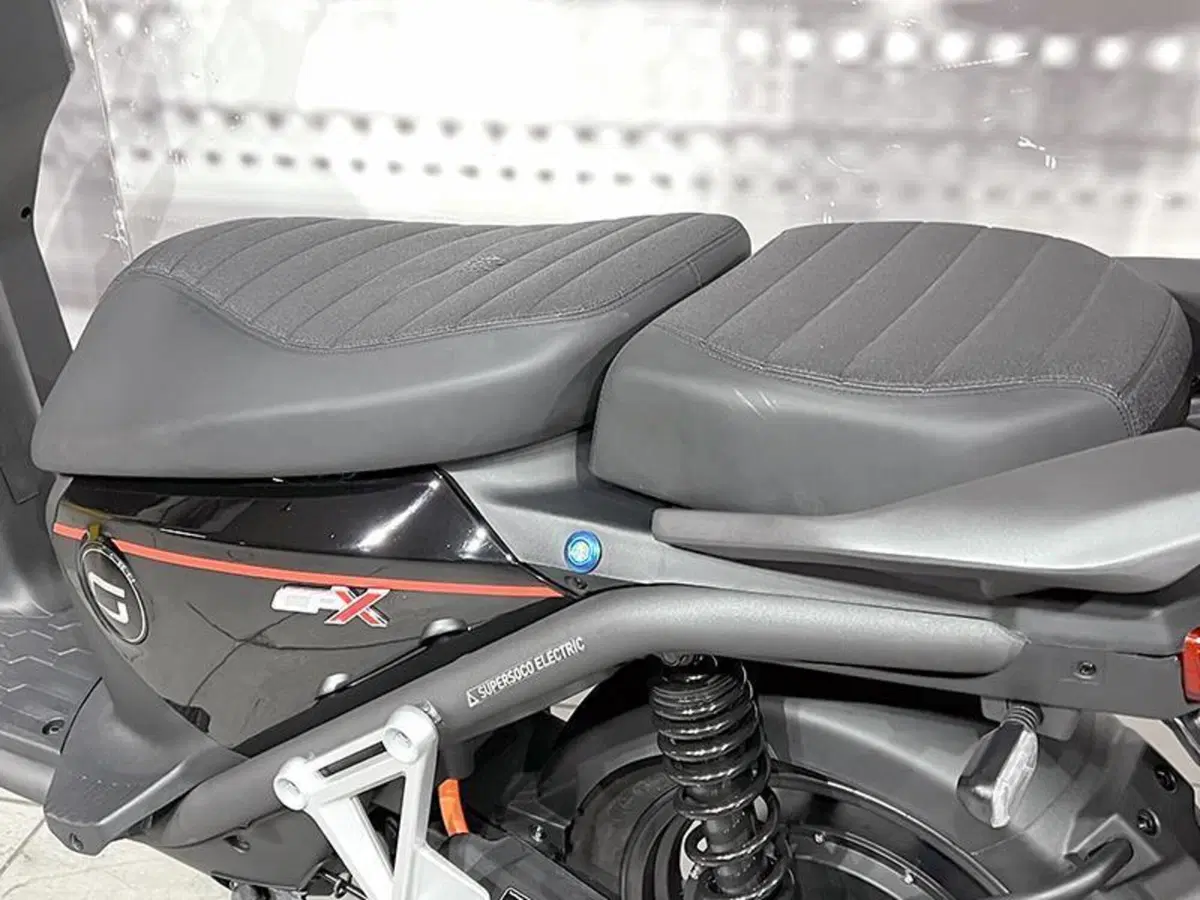 Super Soco CPx (2020 - 24) (3)