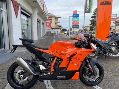 KTM 990 RC R (2026) nuova
