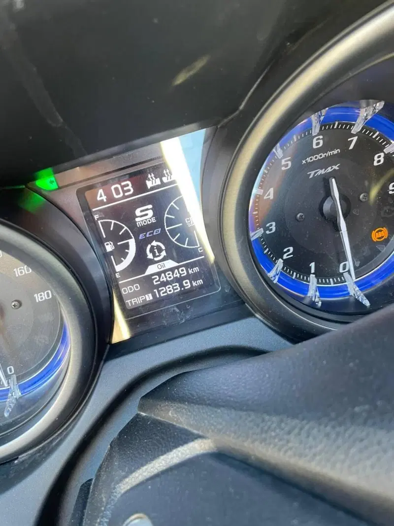 Yamaha T-Max 560 (2020 - 21) (6)