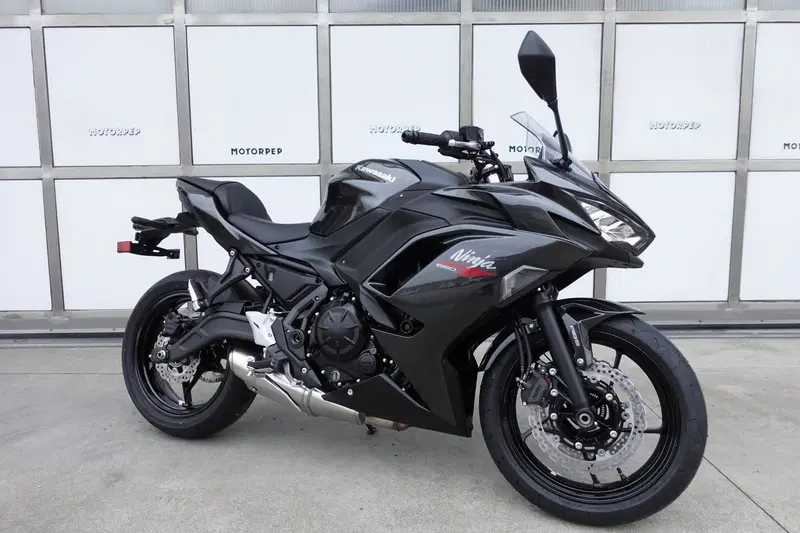 Kawasaki Ninja 650 (2025 - 26) (5)