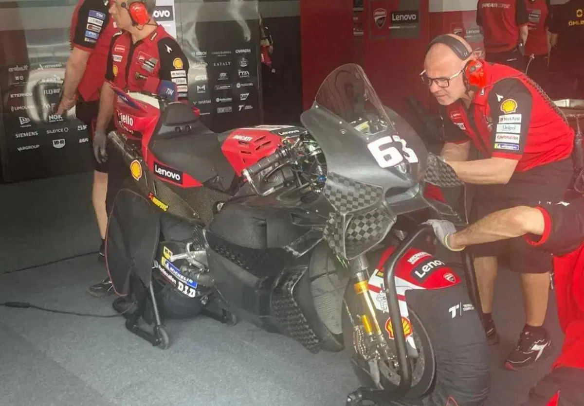 Foto dal 1° giorno di test ufficiali a Sepang (5)