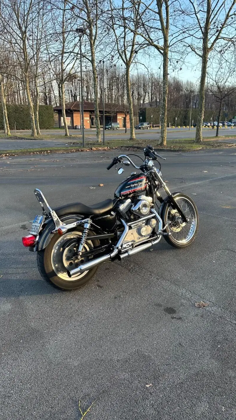 Harley-Davidson 883 Custom (2001 - 05) - XL 53C