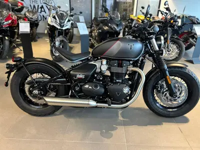 Triumph Bonneville Bobber 1200 (2026) nuova