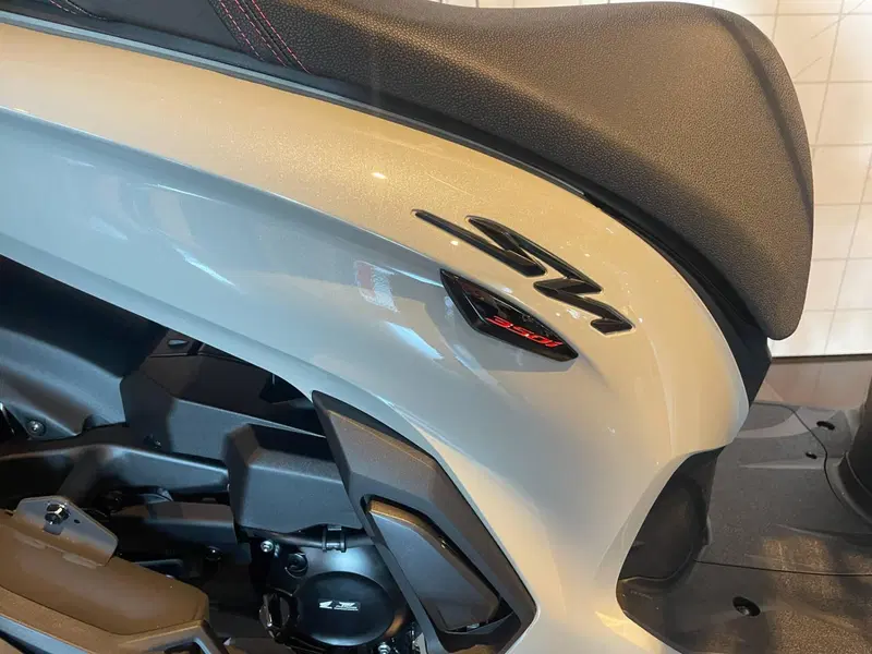 Honda SH 350i Sport (2025 - 26) (2)