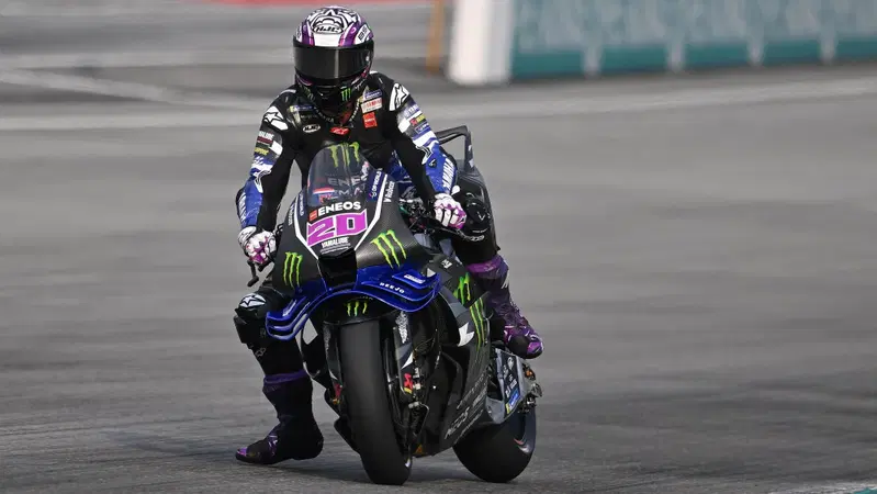 MotoGP 2026. Test di Sepang. Fabio Quartararo, caduta, dito rotto e test gi&agrave; finiti: "Non avrebbe senso continuare". Sulla moto: "C'&egrave; ancora molto da fare"