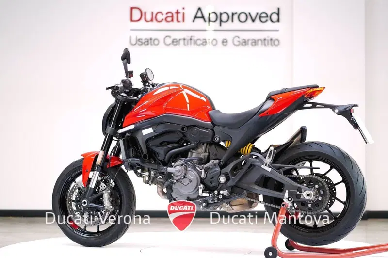 Ducati Monster 937 (2021 - 25) (5)