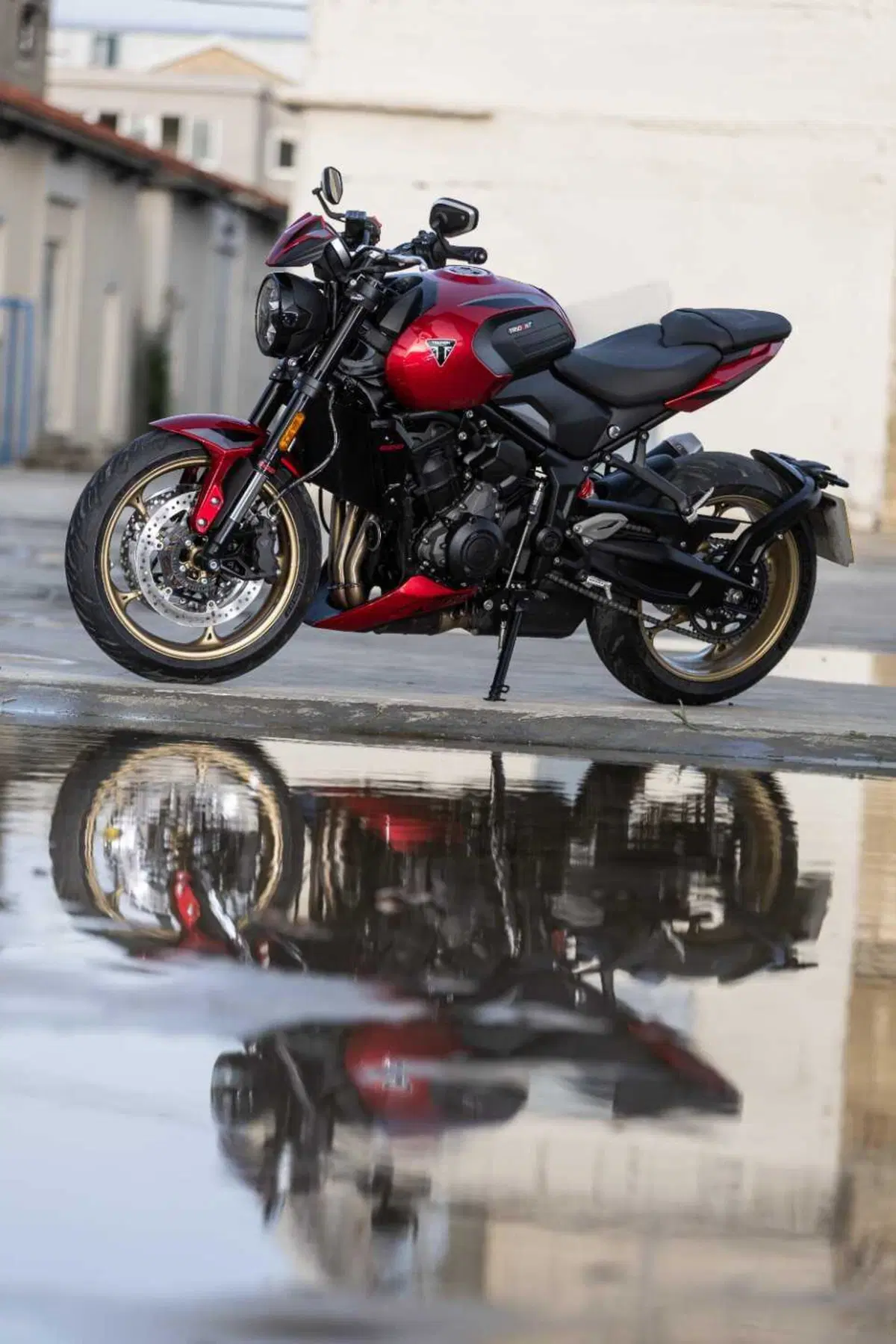 Triumph Trident 800 TEST: 3 cilindri, 115 cv, 198 kg e tanto divertimento. Pro e Contro [VIDEO E GALLERY] (44)