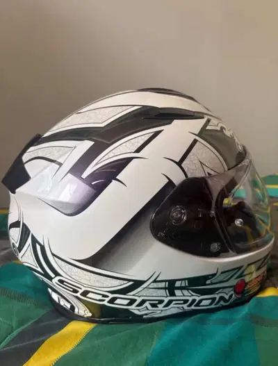 Casco per moto Scorpion Helmets