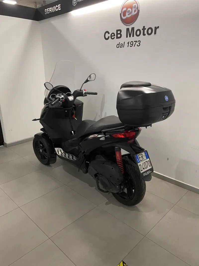 Piaggio Mp3 300 Hpe Sport (2019 - 20) (4)