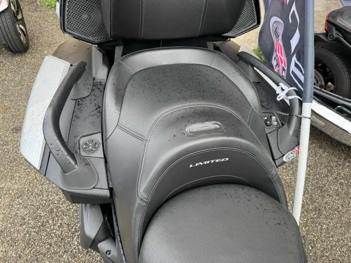 Can-Am Brp Spyder RT (2017 - 20) (4)