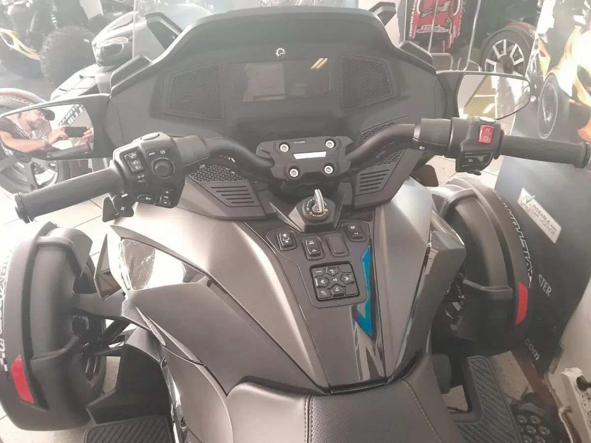 Can-Am Brp Spyder RT Limited (2020 - 26) (3)