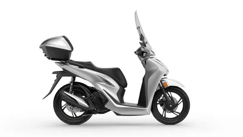 Honda SH 150 (2026) (2)