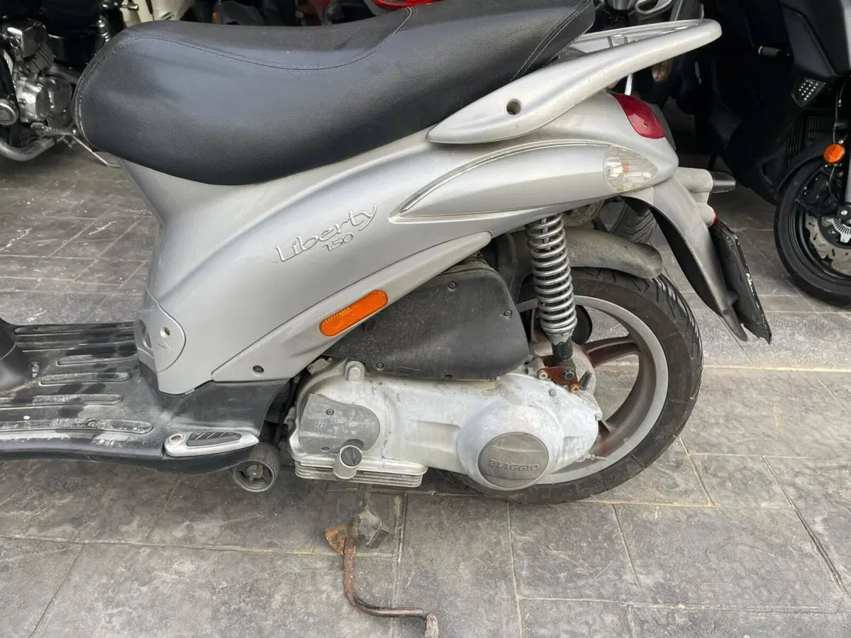 Piaggio Liberty 150 4T (2008 - 13) (3)
