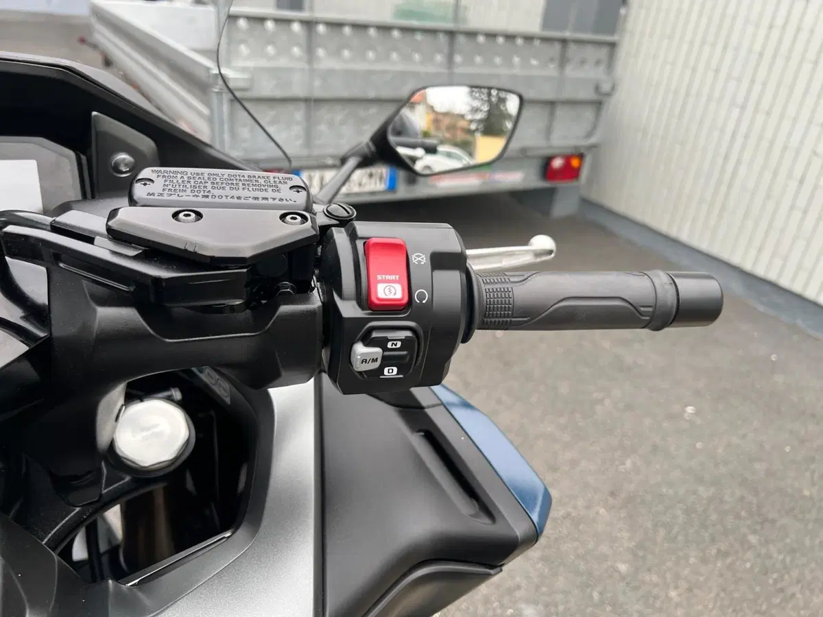 Honda Forza 750 DCT Travel (2021 - 24) (11)