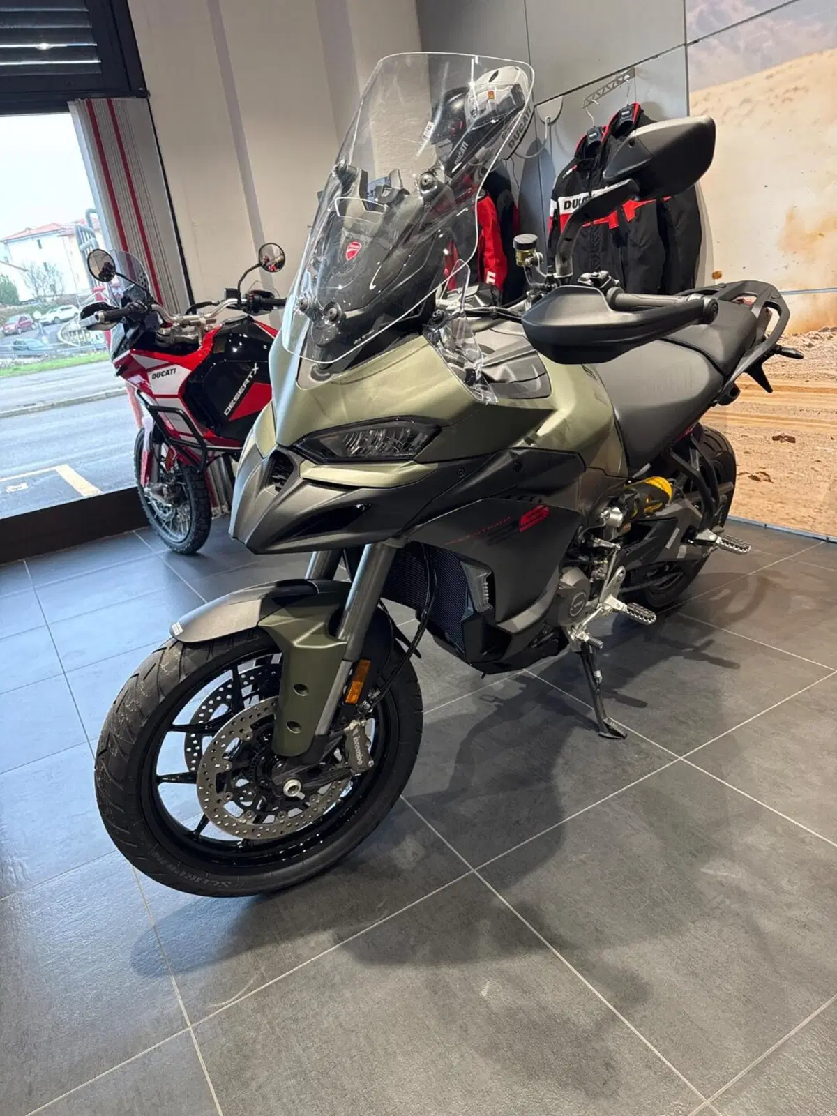 Ducati Multistrada V2 S (2025 - 26) (2)