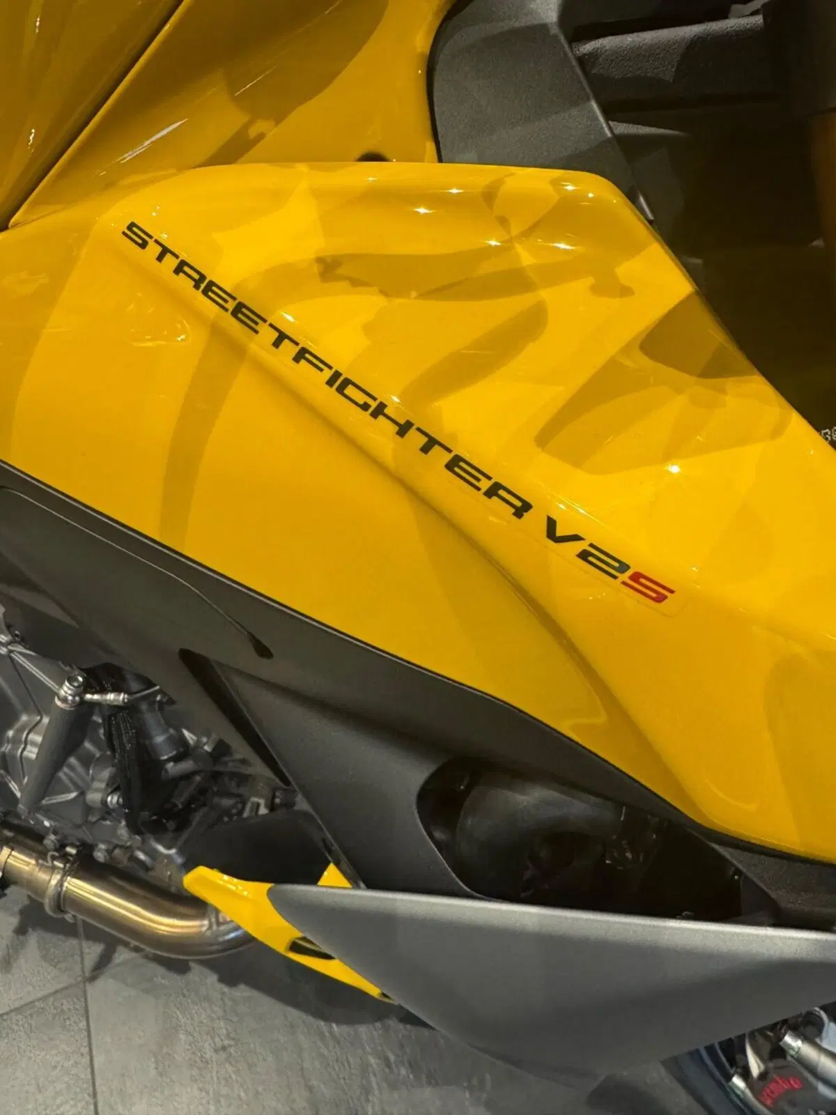 Ducati Streetfighter V2 S (2025 - 26) (14)