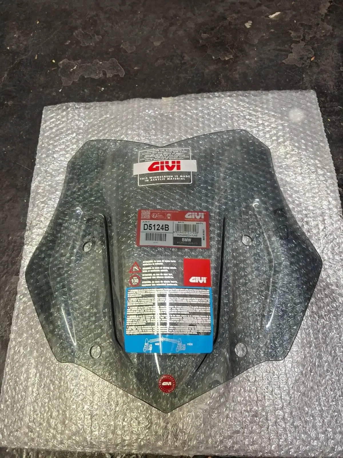 Cupolino GIVI codice D5124B Fumè Basso x BMW 1250