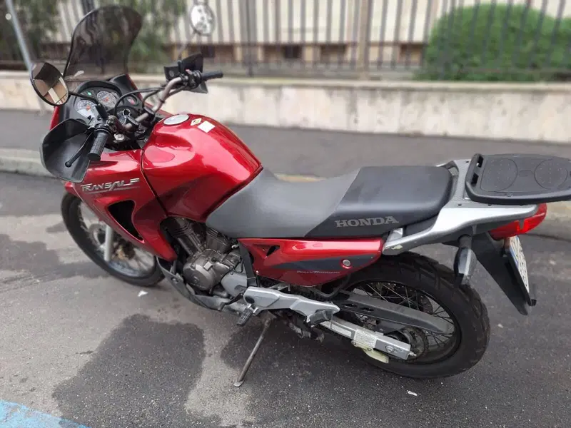 Honda Transalp XL 650V (2005 - 06) (2)